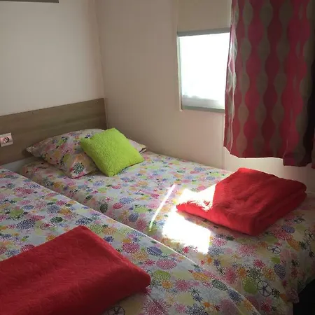 Mobil-home 酒店 *